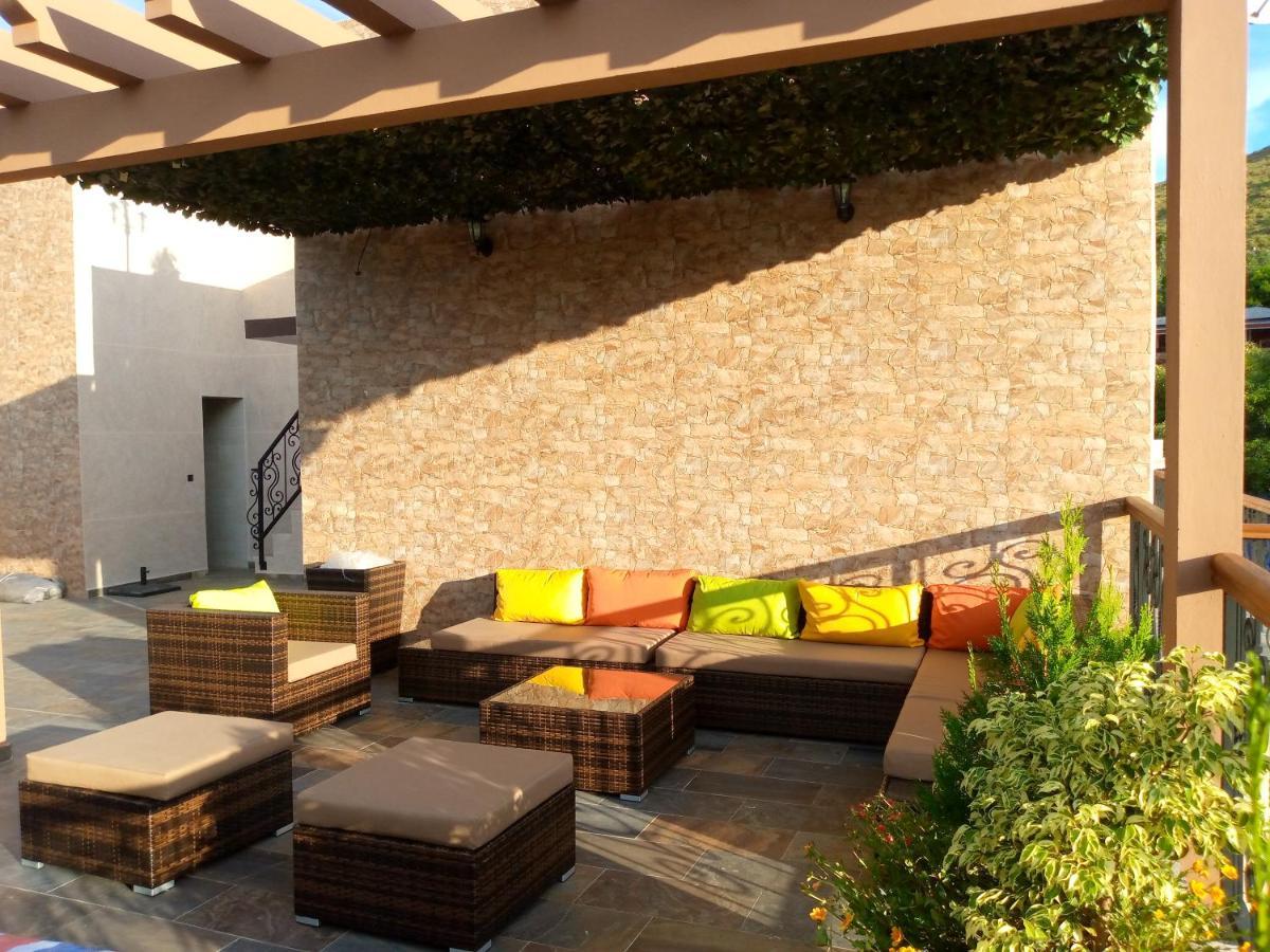 Soa Lia Hotel Miandrivazo Bagian luar foto